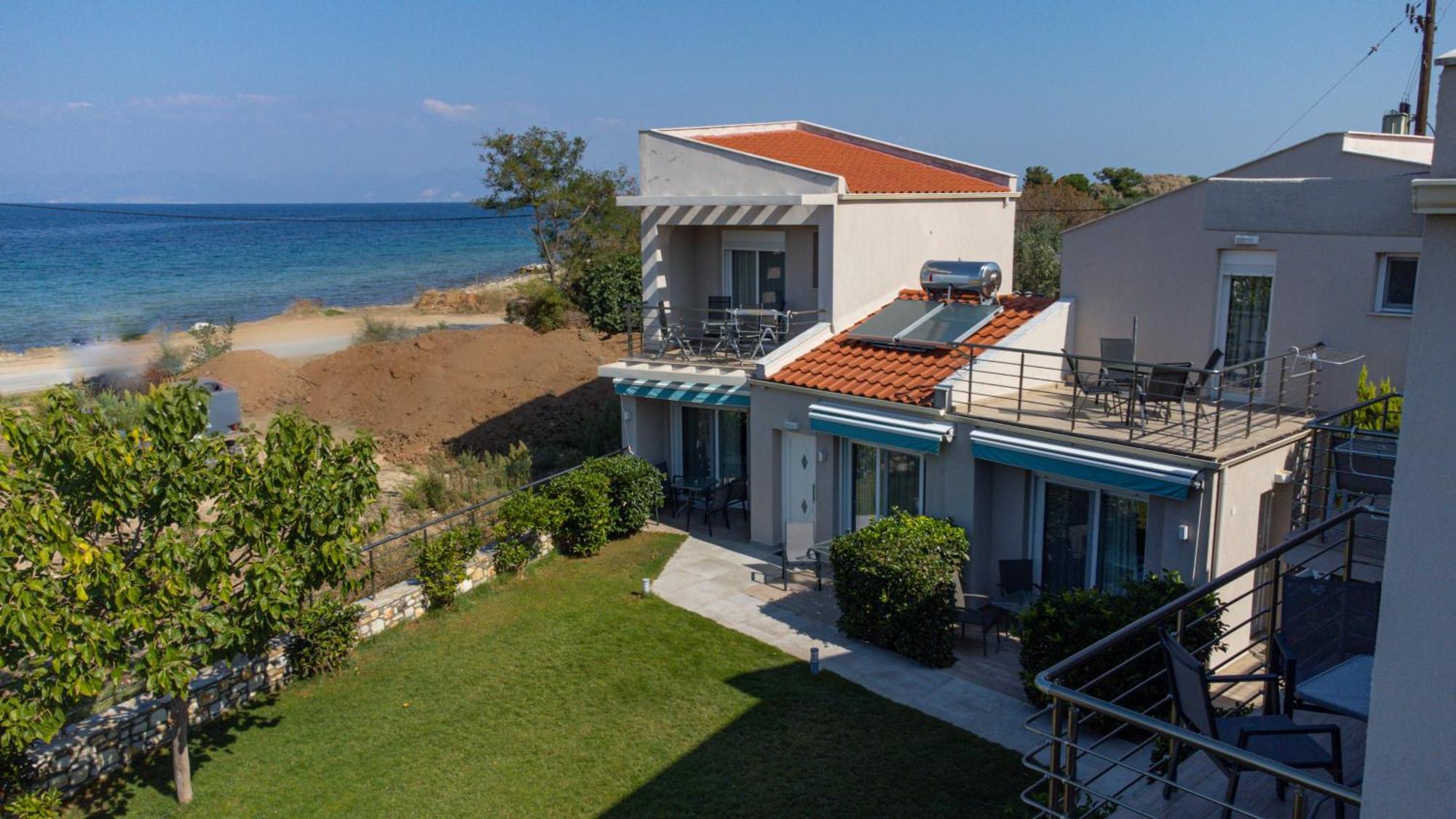 Yalos Beach Maisonettes Skala Sotiros Bagian luar foto