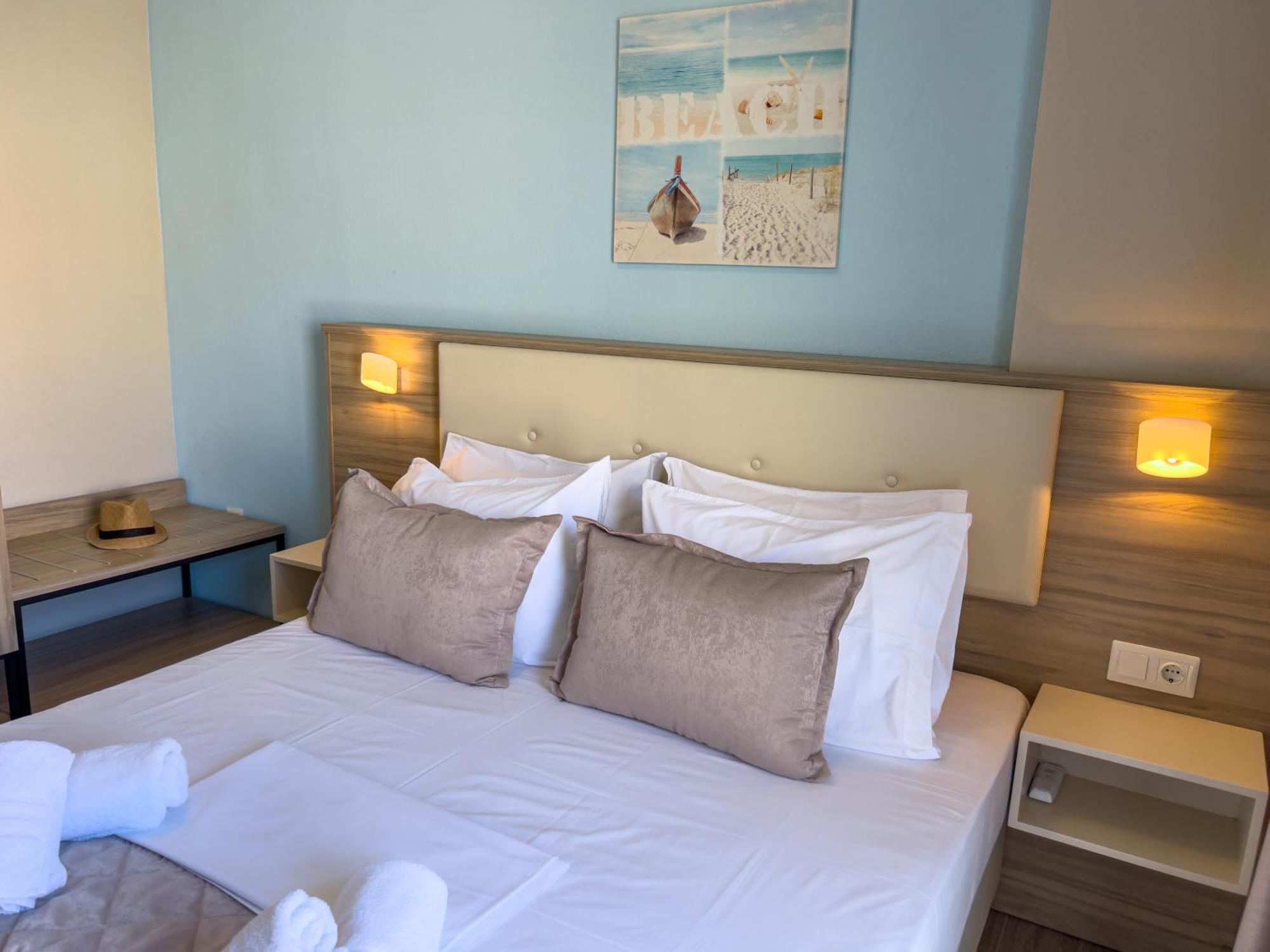 Yalos Beach Maisonettes Skala Sotiros Bagian luar foto
