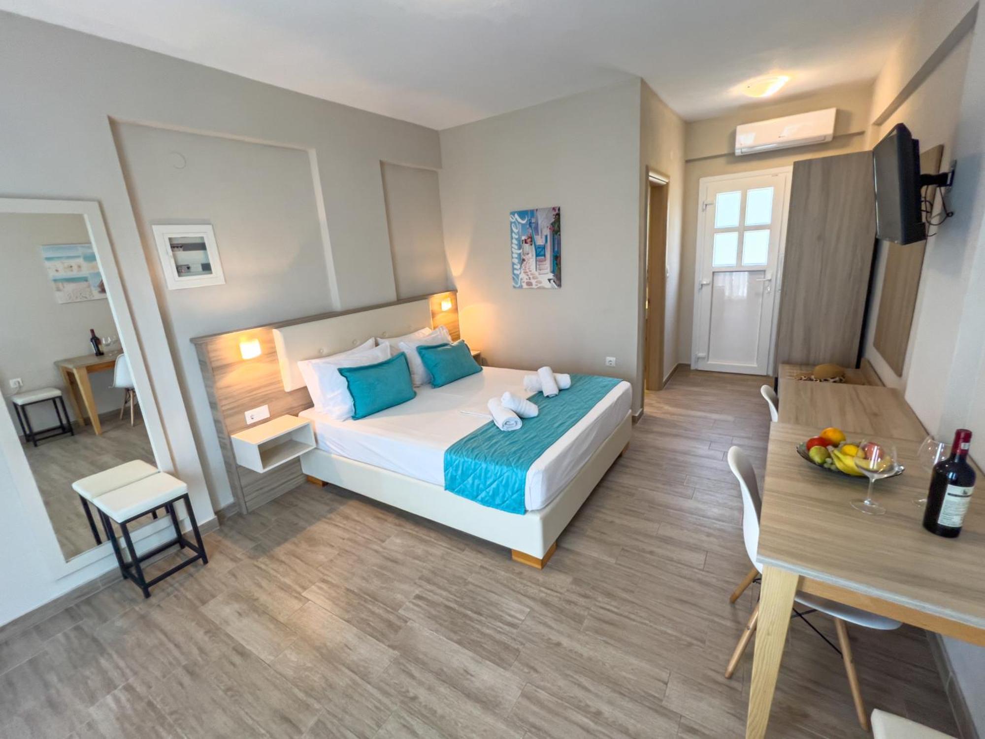 Yalos Beach Maisonettes Skala Sotiros Bagian luar foto