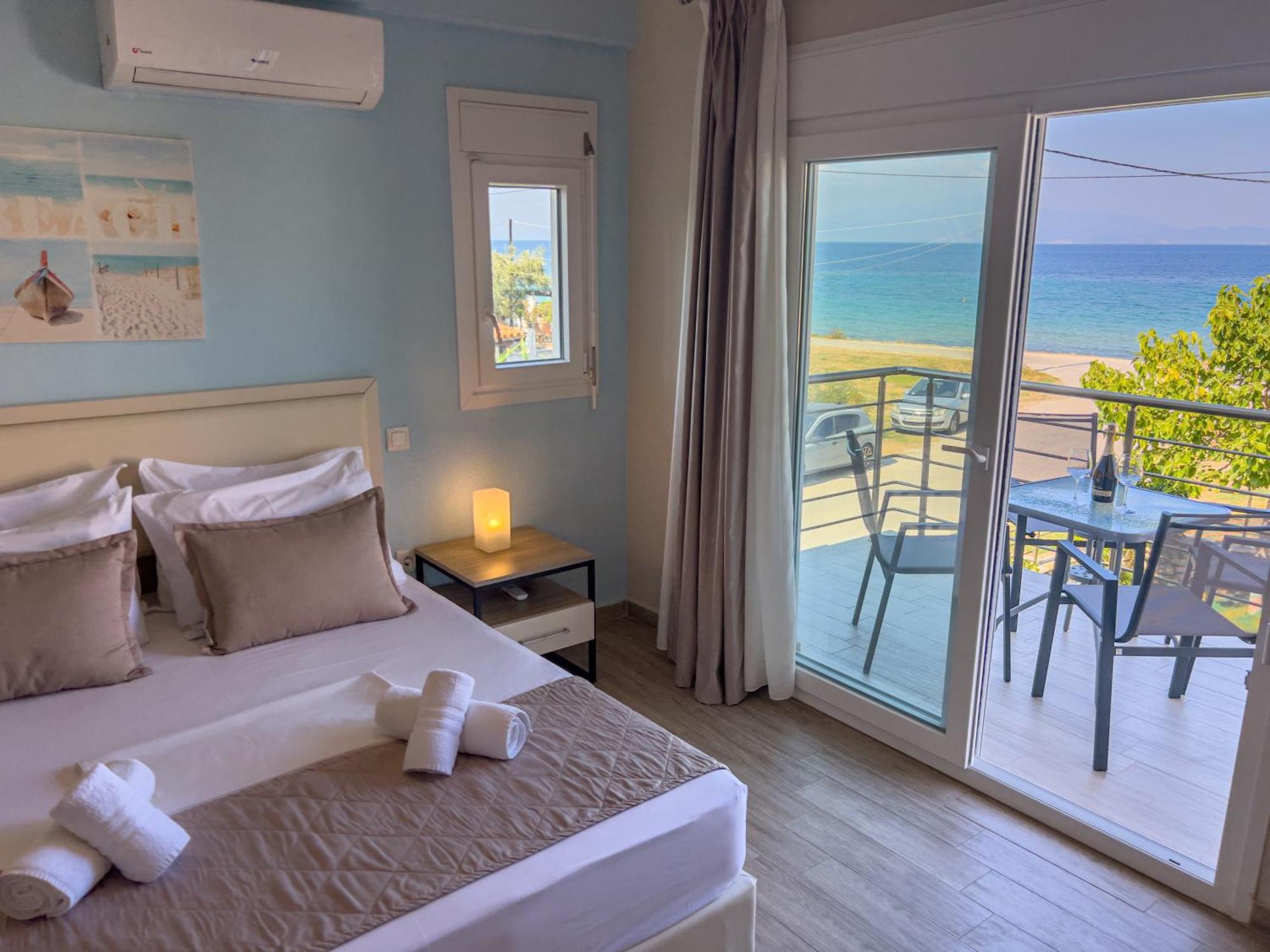 Yalos Beach Maisonettes Skala Sotiros Bagian luar foto
